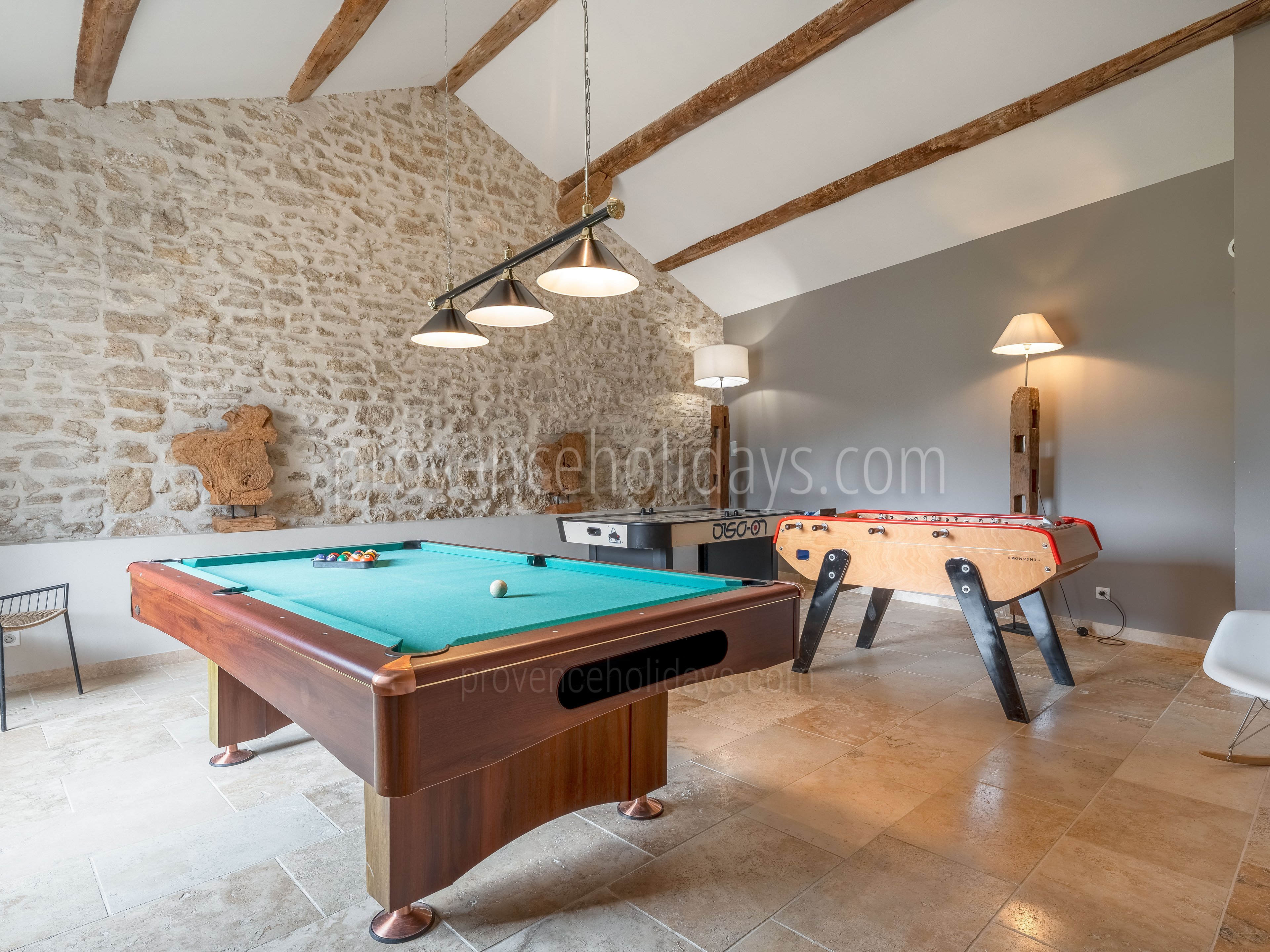 30 - Mas des Vignes: Villa: Interior