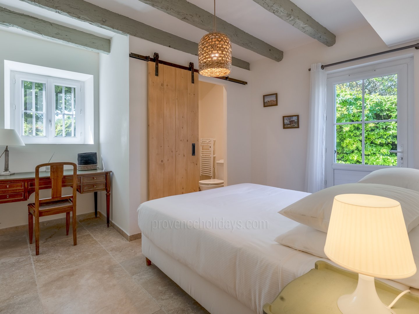 27 - Maison du Grès: Villa: Bedroom