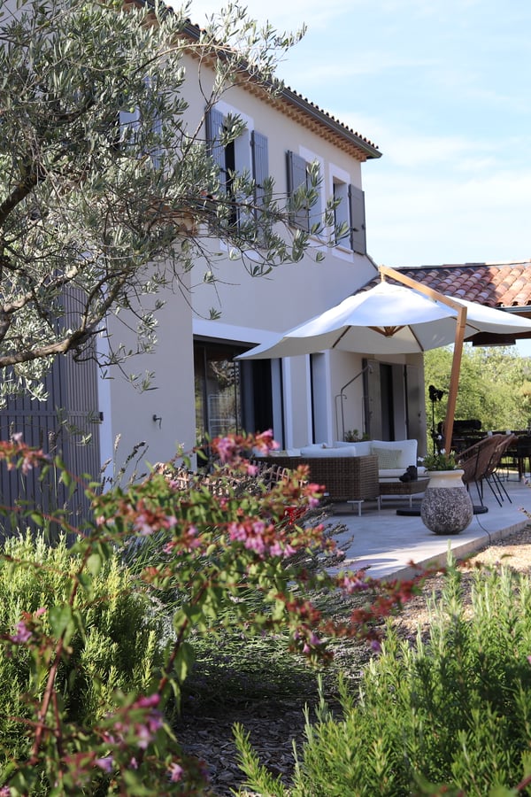 villa exterior