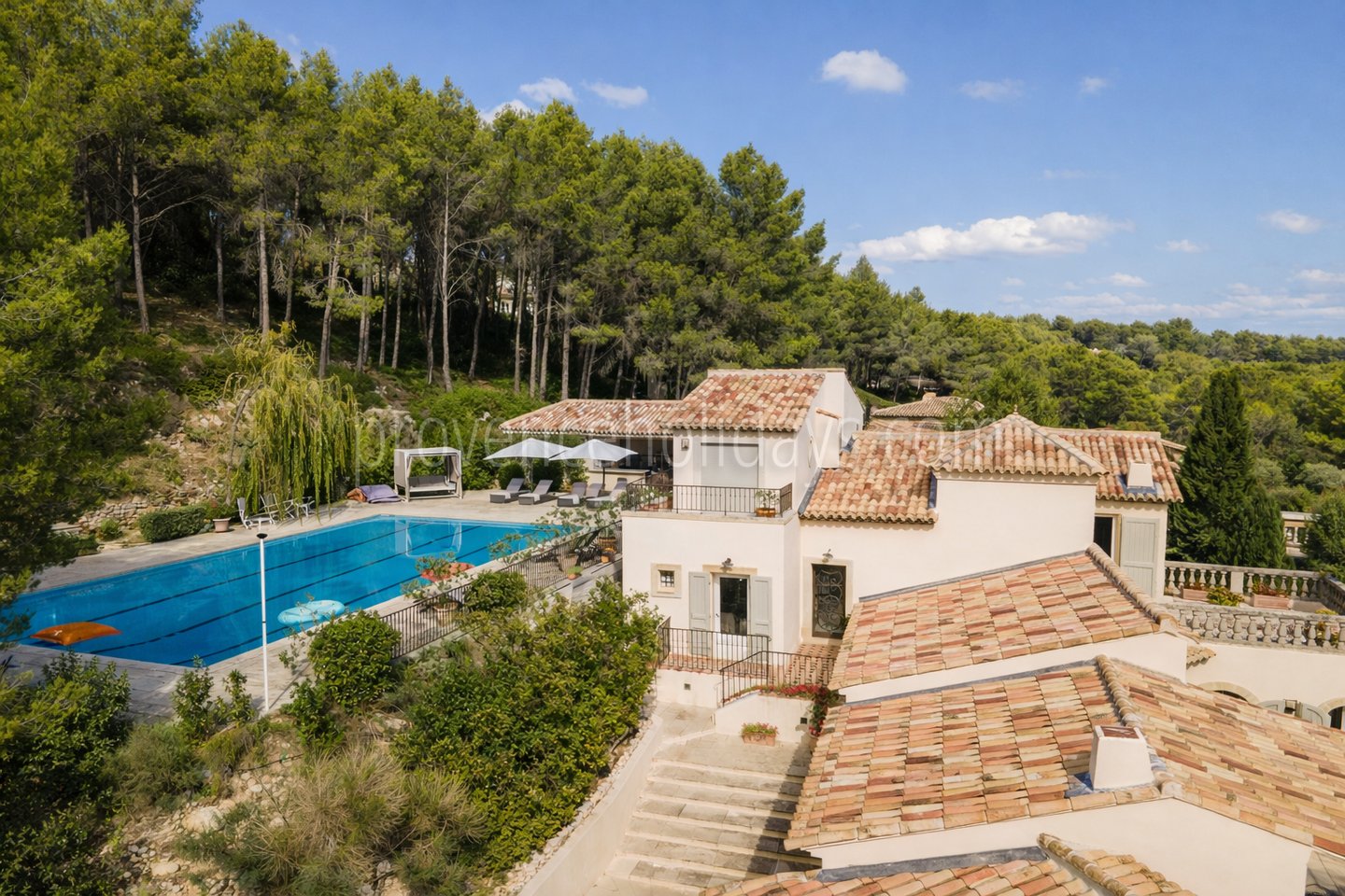 38 - Domaine de la Tour: Villa: Exterior