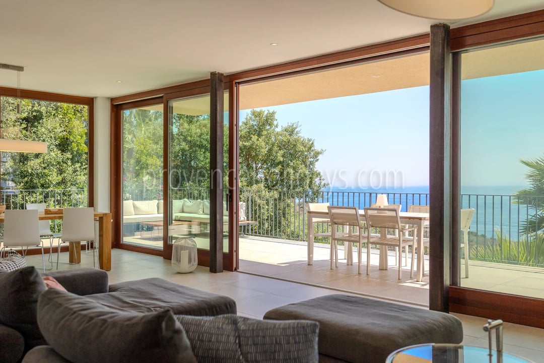 20 - Villa met zwembad in Rayol-Canadel-sur-Mer: Villa: Interior
