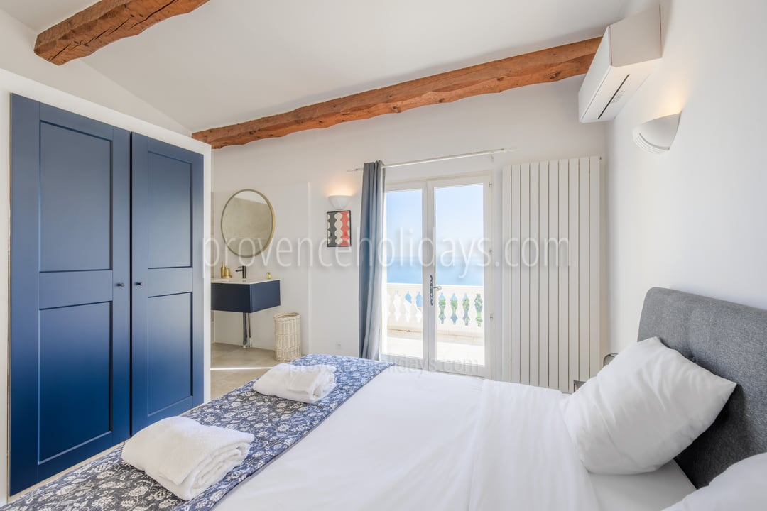 24 - Villa Solaire: Villa: Bedroom