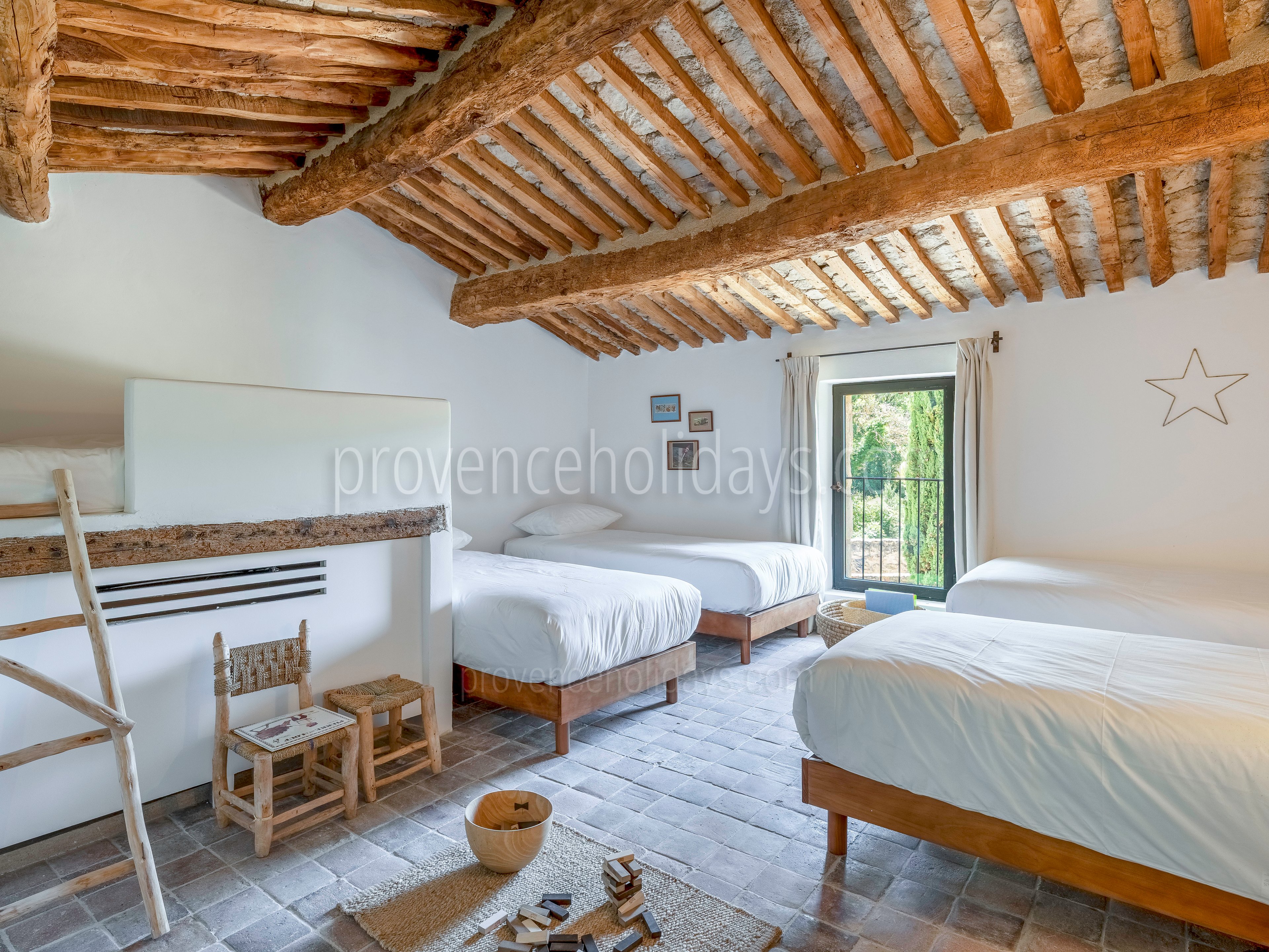 32 - Le Vallon Secret: Villa: Bedroom