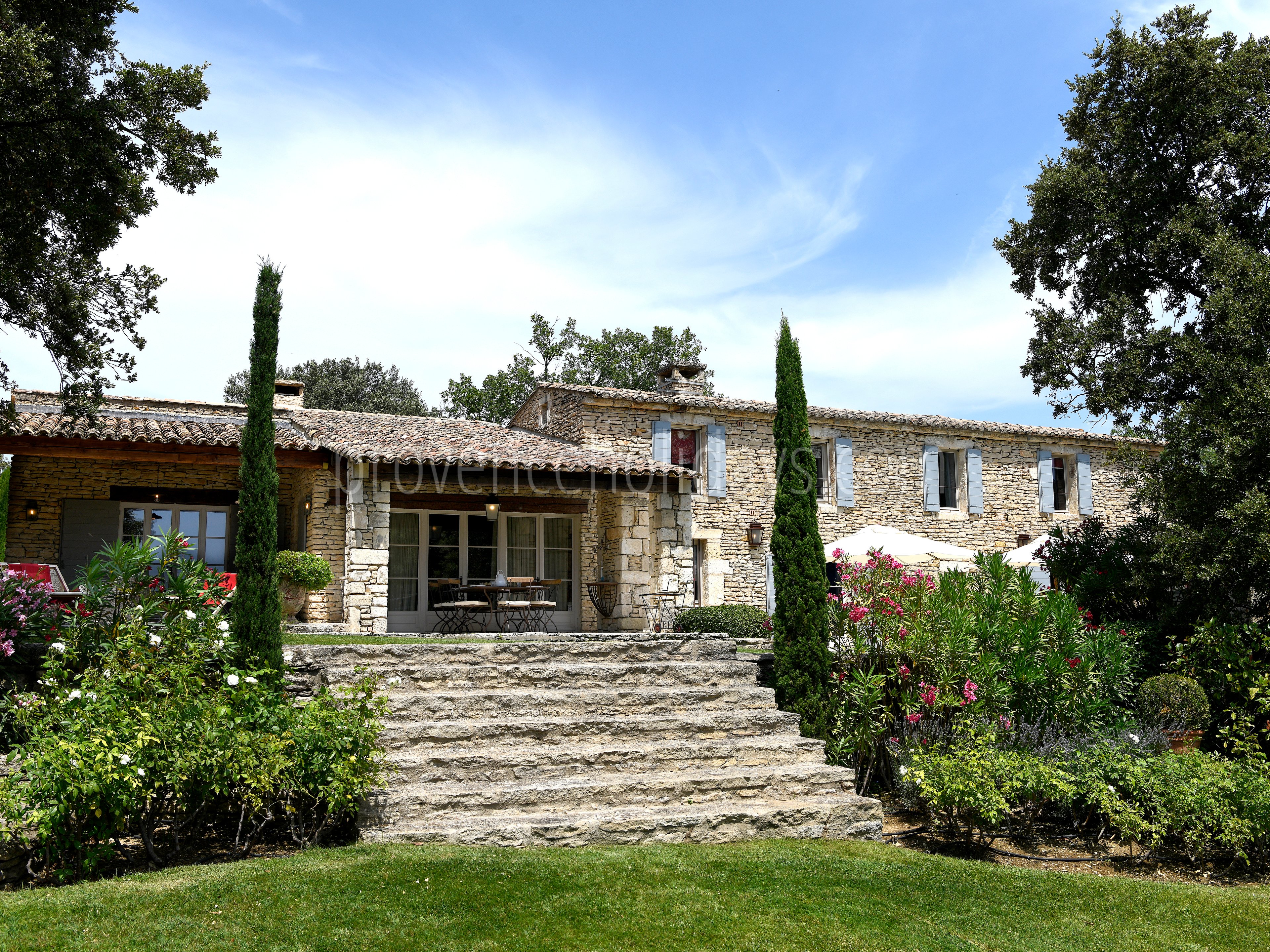 2 - La Maison des Bories: Villa: Exterior