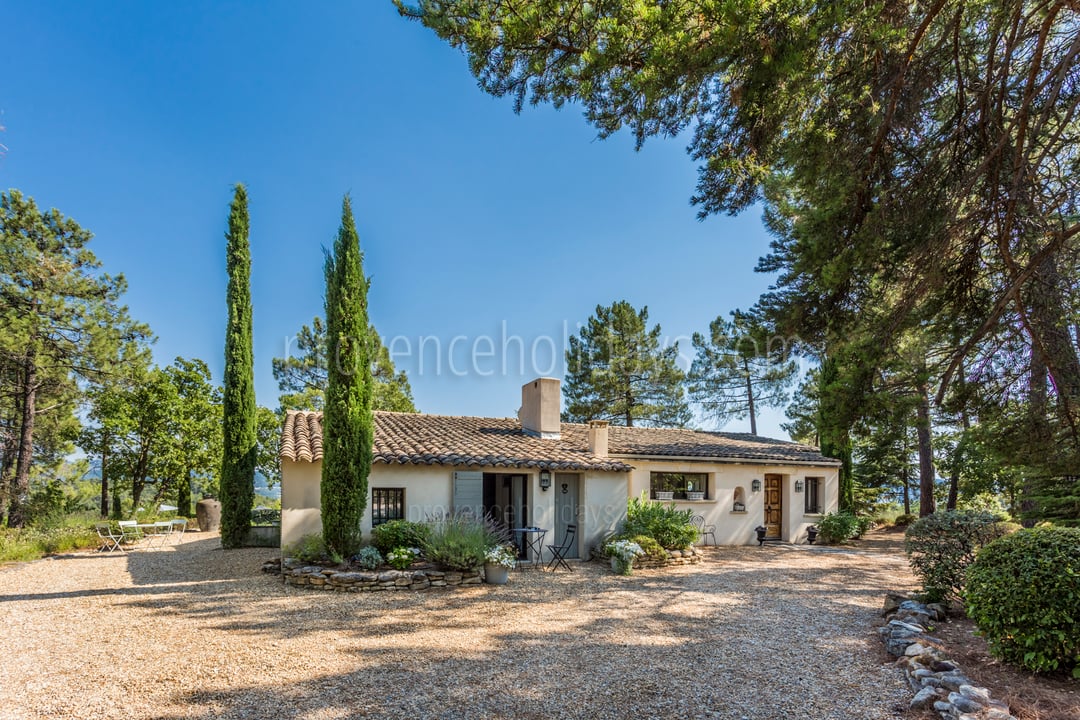 3 - La Villa Panorama: Villa: Exterior