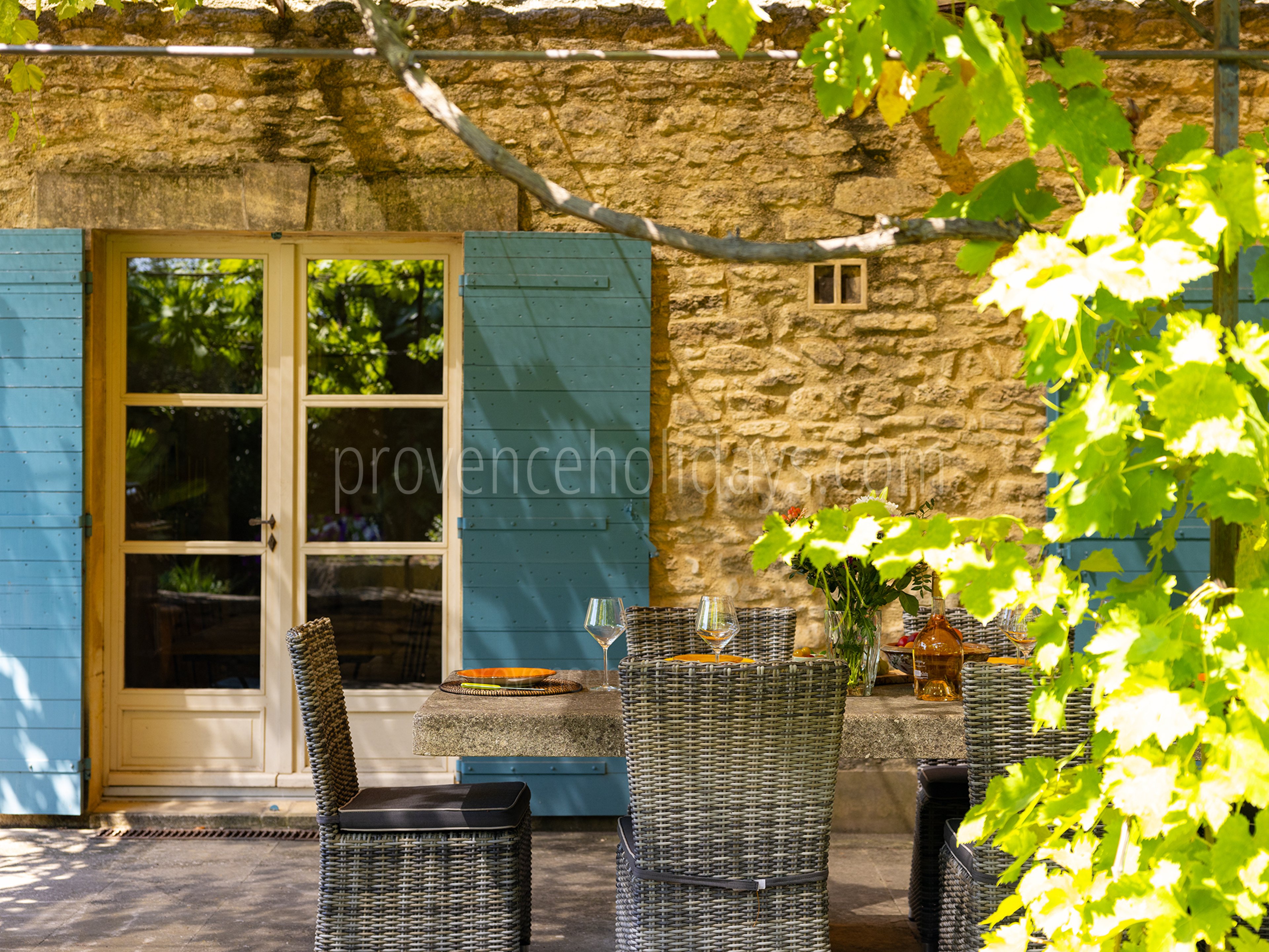 21 - Pine Lodge: Villa: Exterior