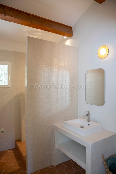 75 - Maison Lili: Villa: Bathroom
