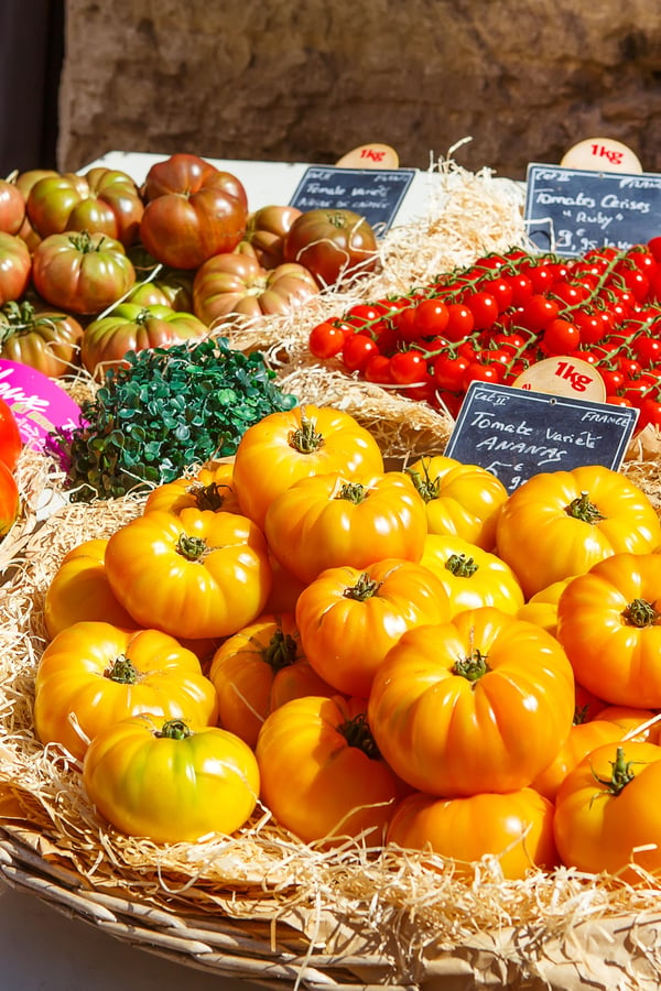 market tomatoes