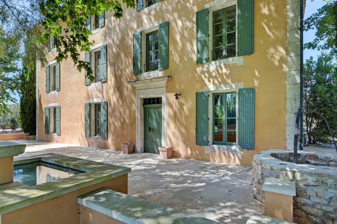 116 - Le Mas de Prestige: Villa: Exterior