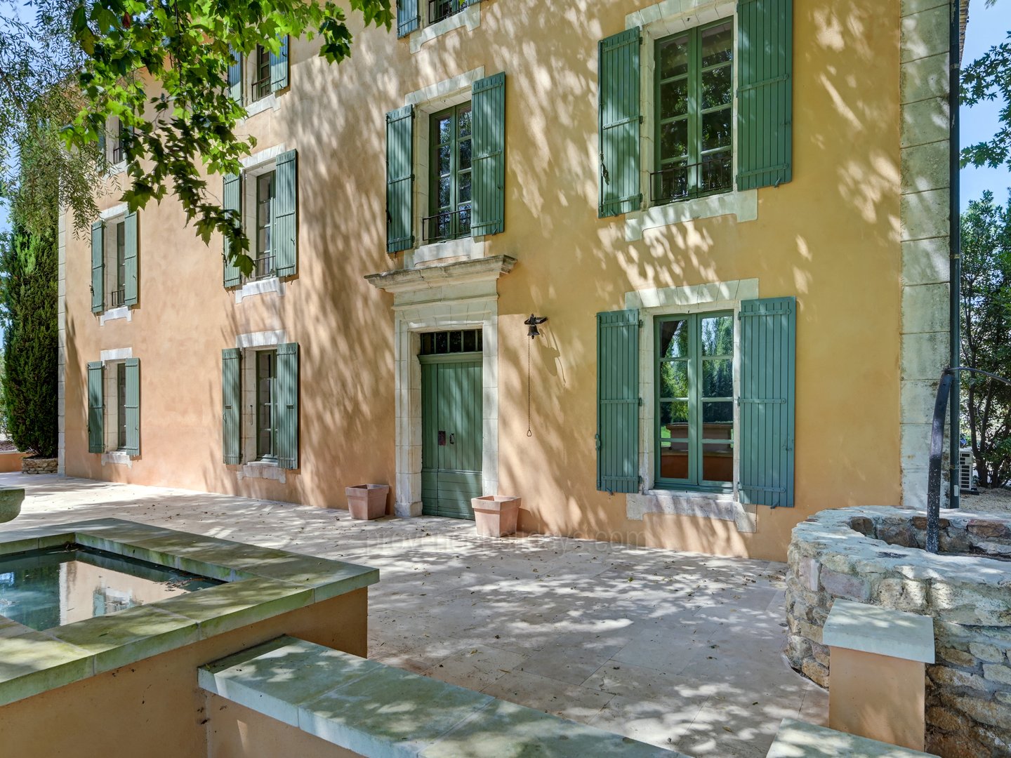 116 - Le Mas de Prestige: Villa: Exterior