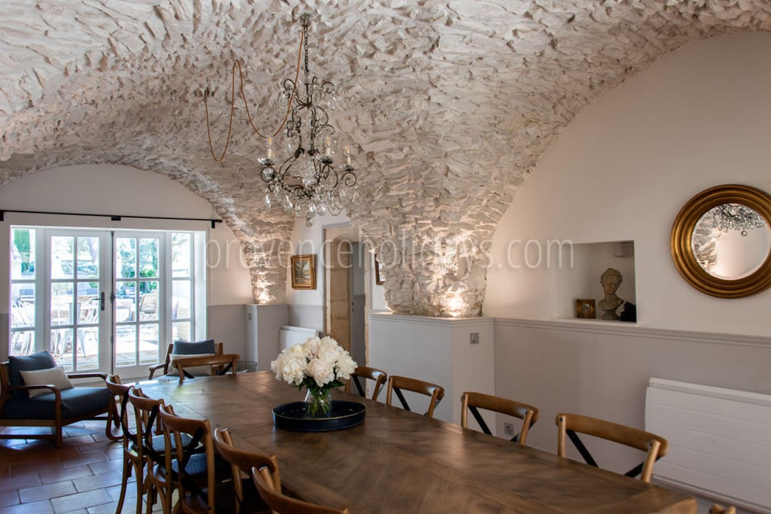 14 - Mas Mouriès: Villa: Interior