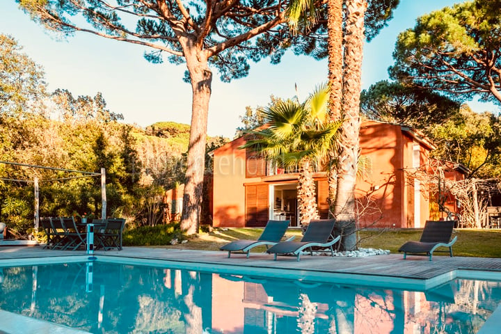 Charming Villa with Private Pool in Gassin