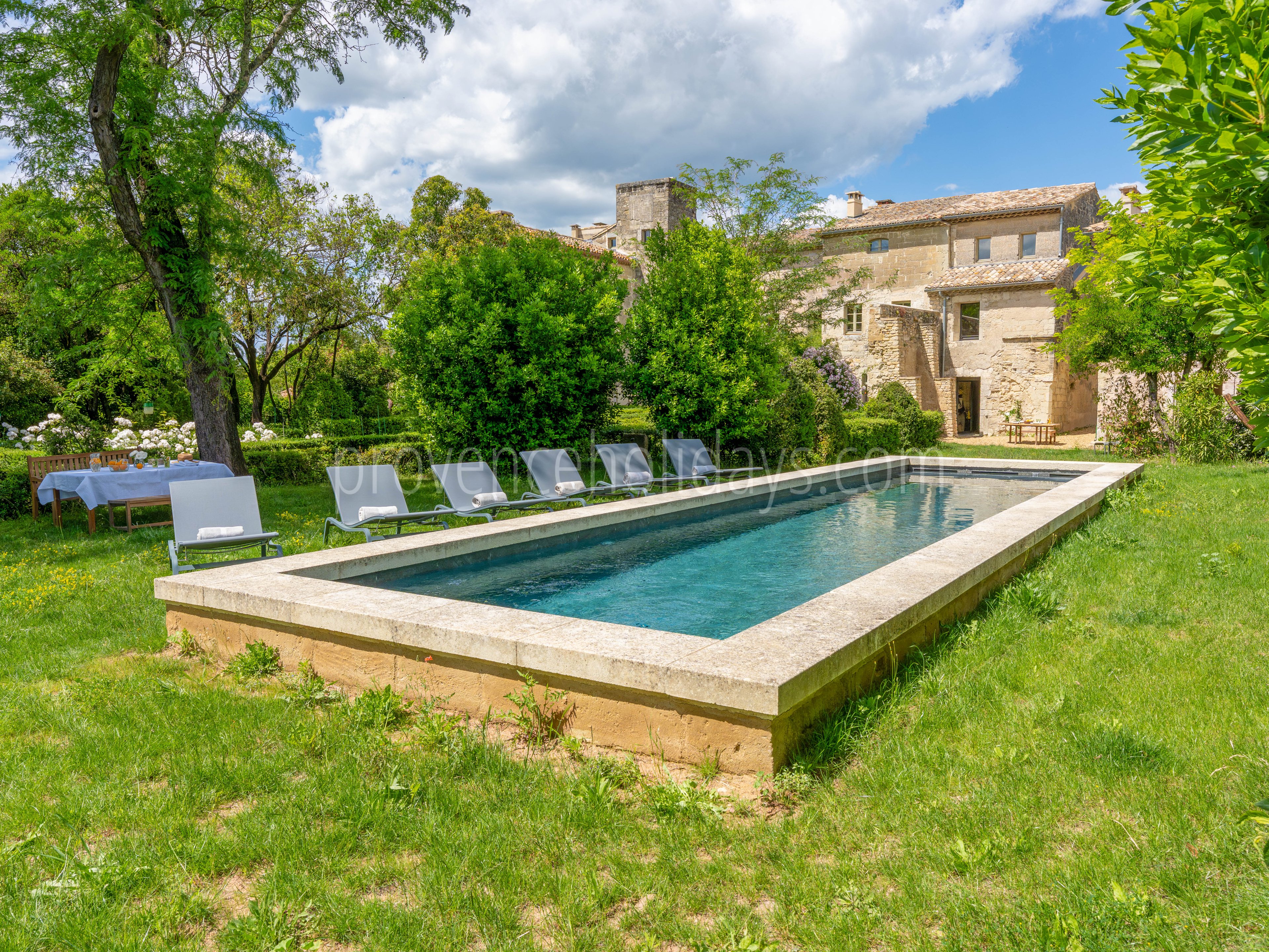 21 - Les Vieilles Pierres: Villa: Pool
