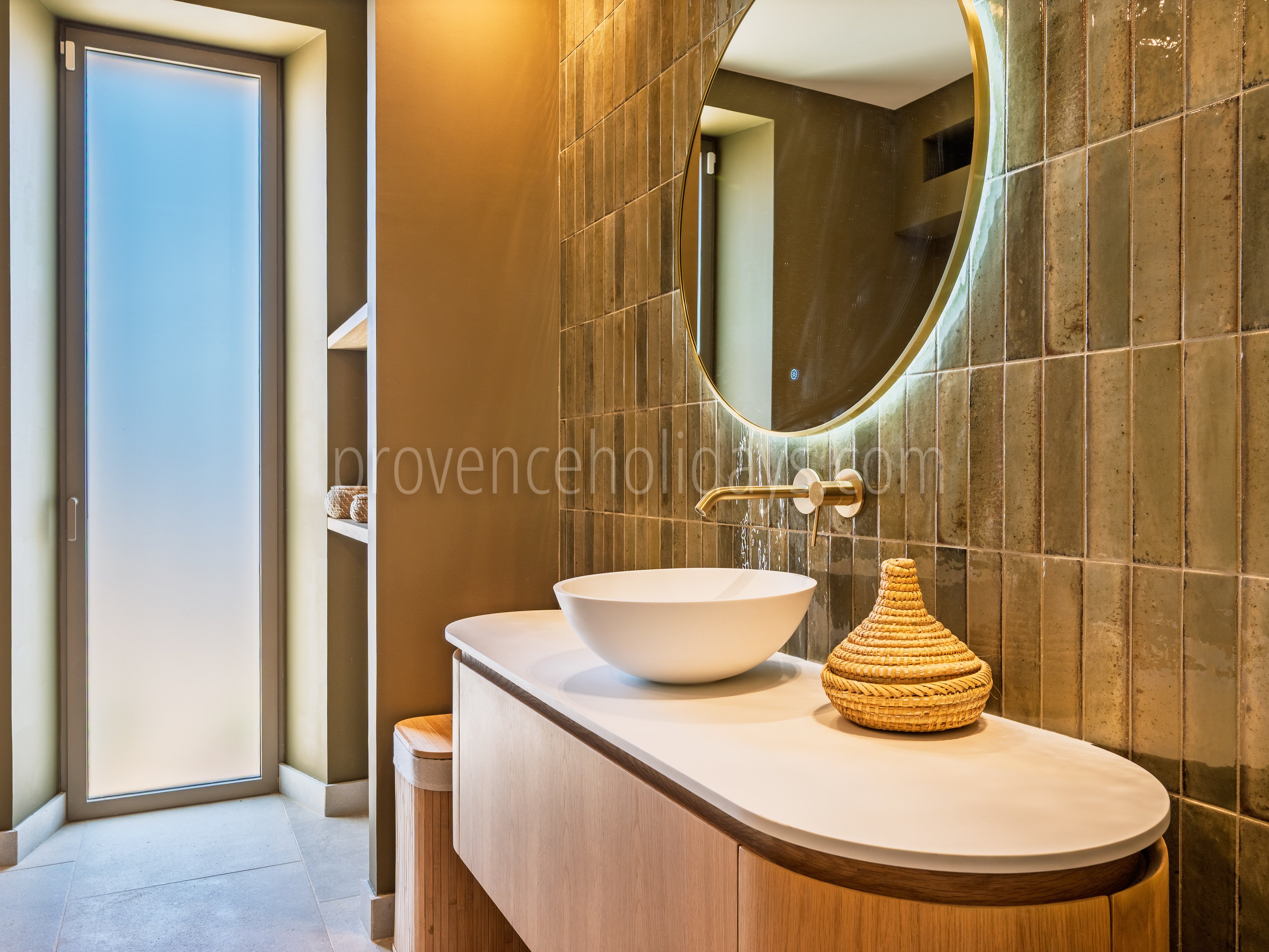 26 - Mas Althéa: Villa: Bathroom 2