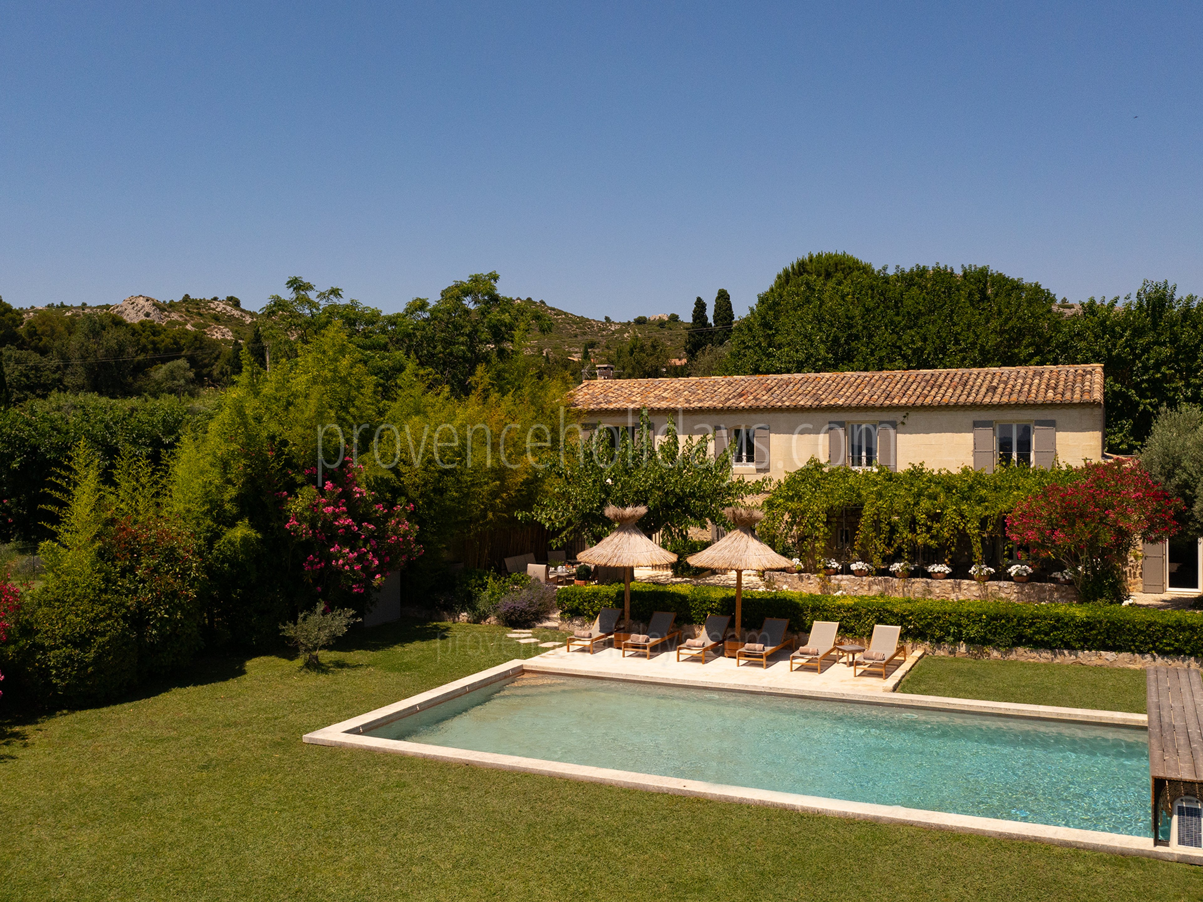 58 - Le Mas des Lauriers: Villa: Exterior