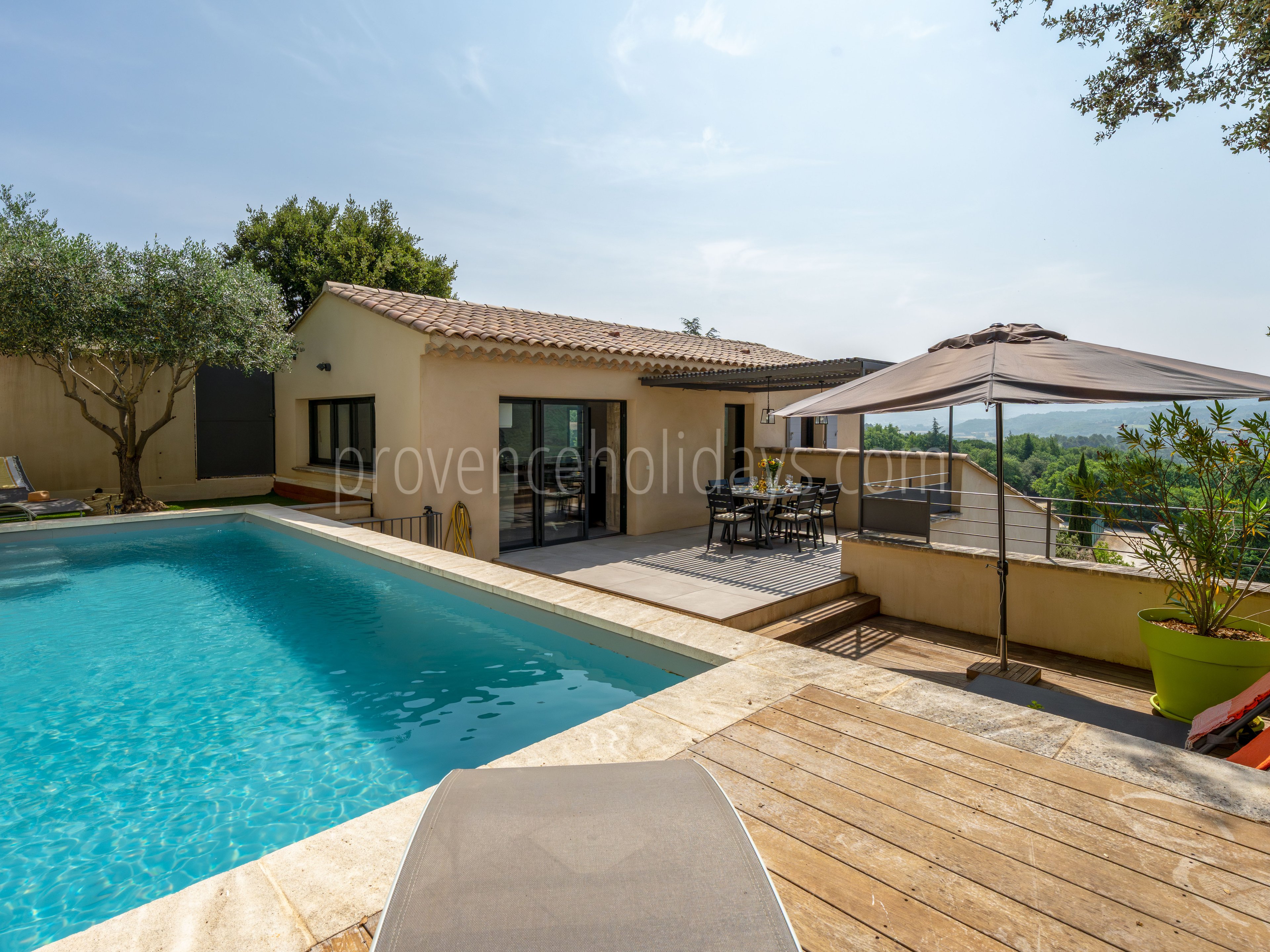 1 - Le Belvédère Provençal: Villa: Exterior