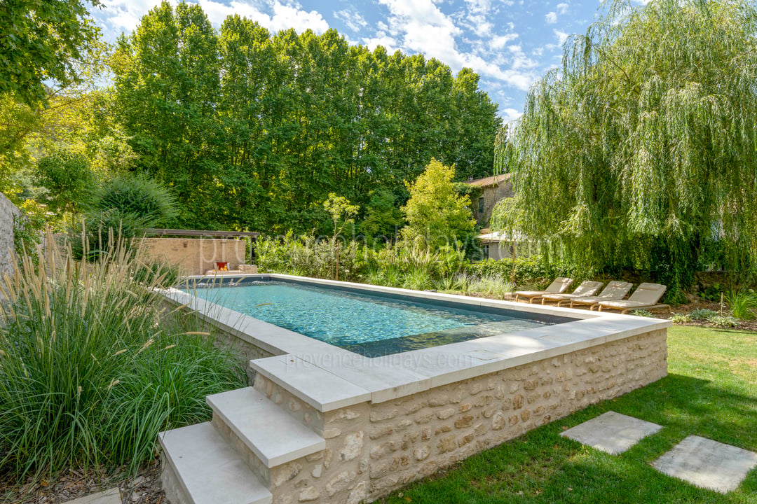 6 - Domaine de la Sorgue: Villa: Pool