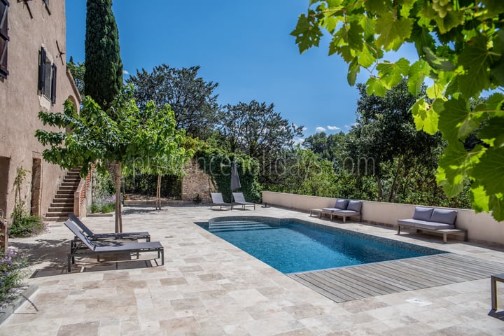 Bastide with swimming pool, Provencal elegance in Taradeau