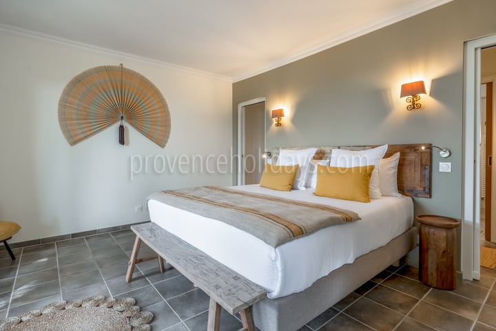 84 - Mas Léa: Villa: Bedroom