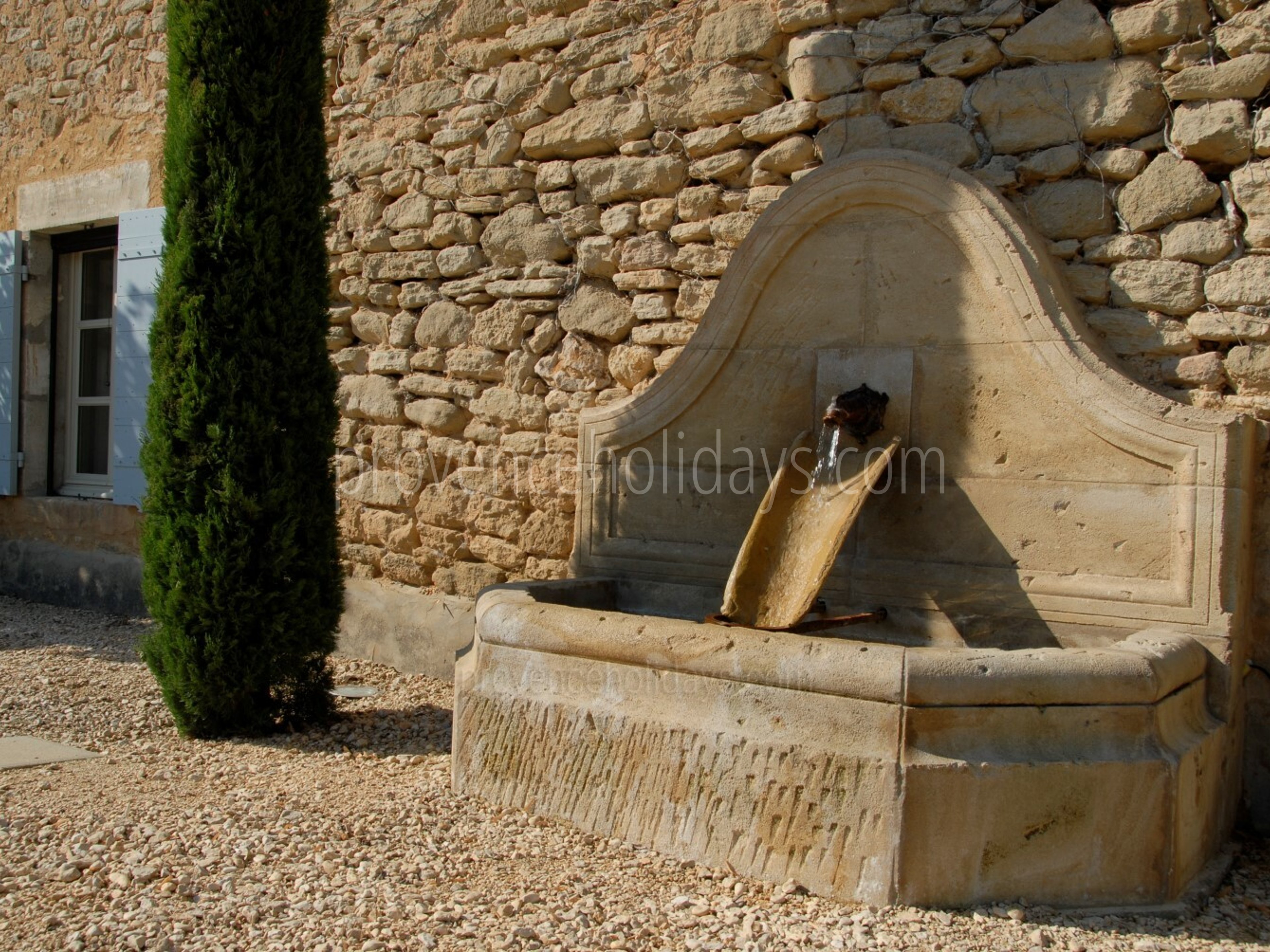 10 - Le Mas des Buis: Villa: Exterior