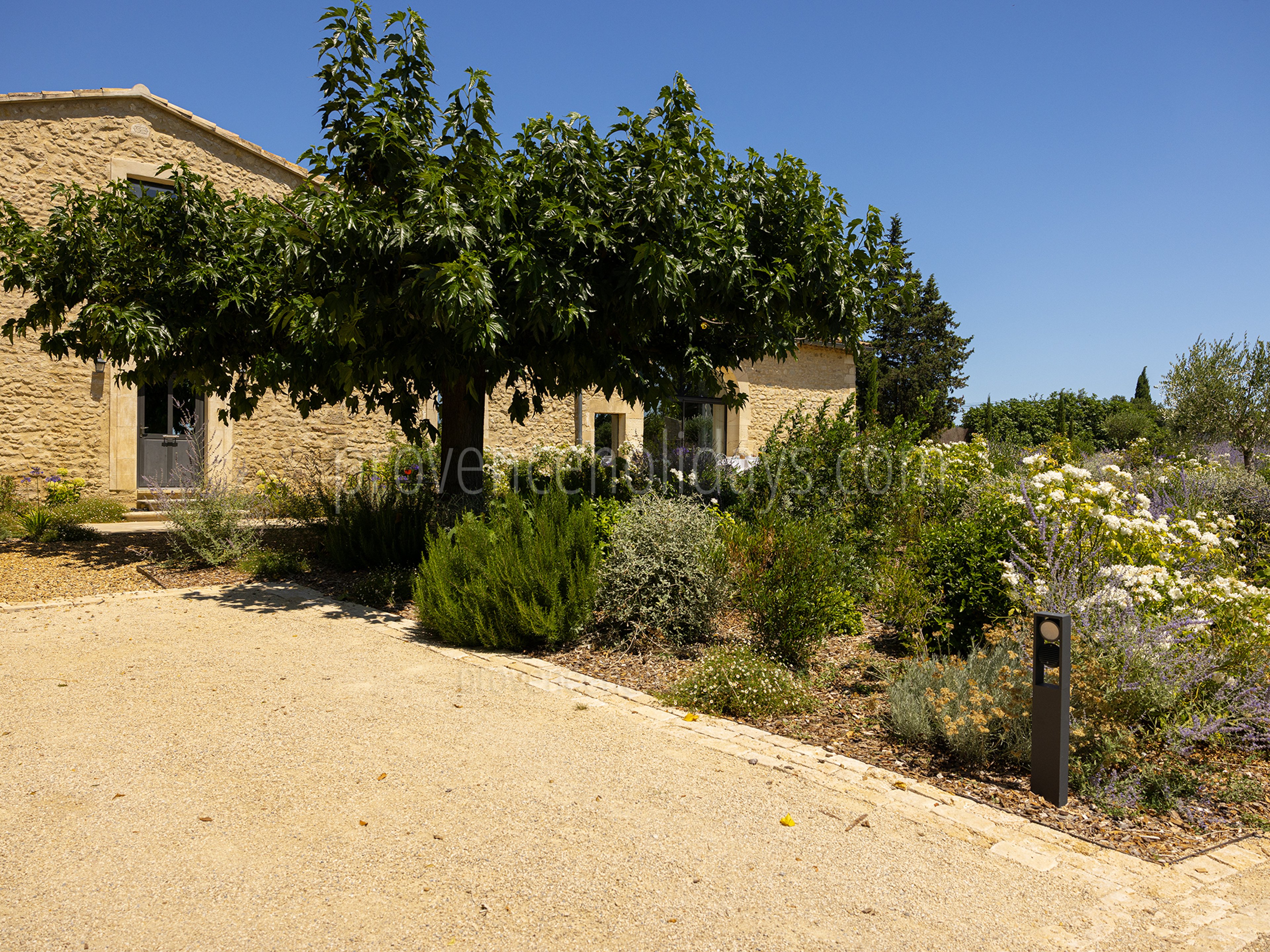 61 - Mas de la Lône: Villa: Exterior