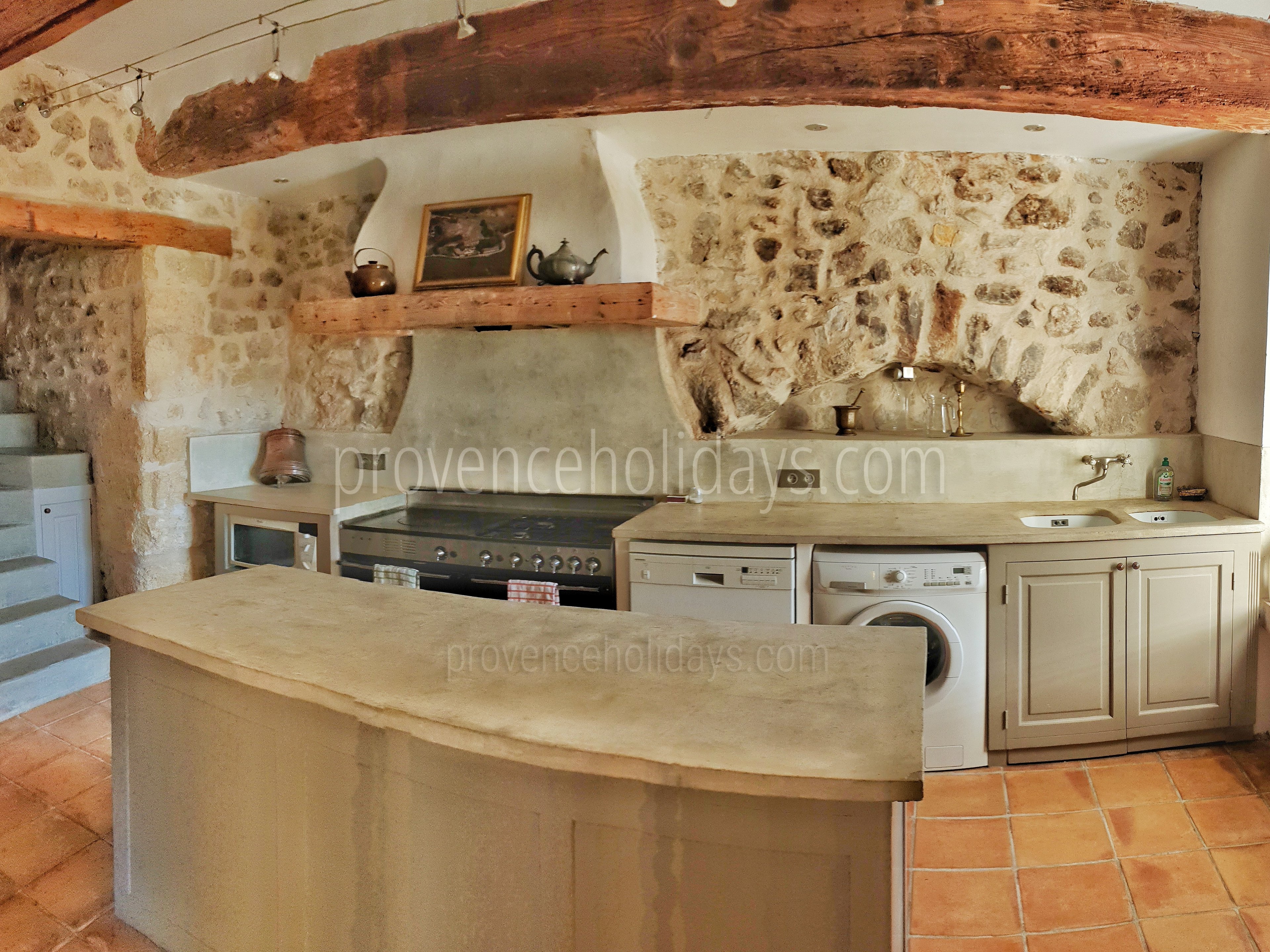 38 - Mas Lambesc: Villa: Interior