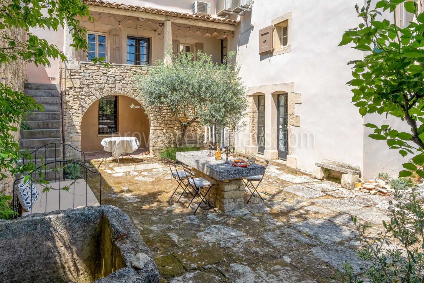 7 - Bastide des Magnans: Villa: Exterior