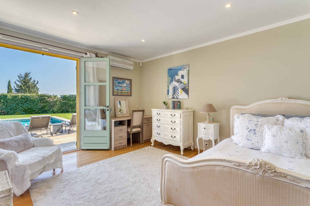 9 - Bastide Eternelle: Villa: Bedroom