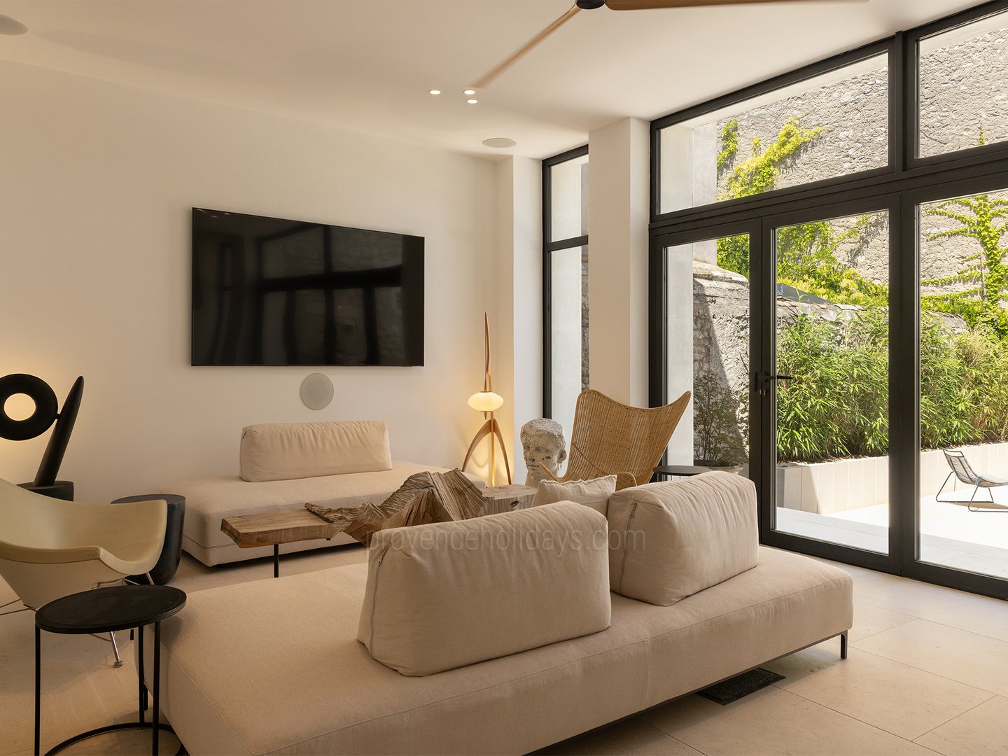 10 - Maison La Source: Villa: Interior
